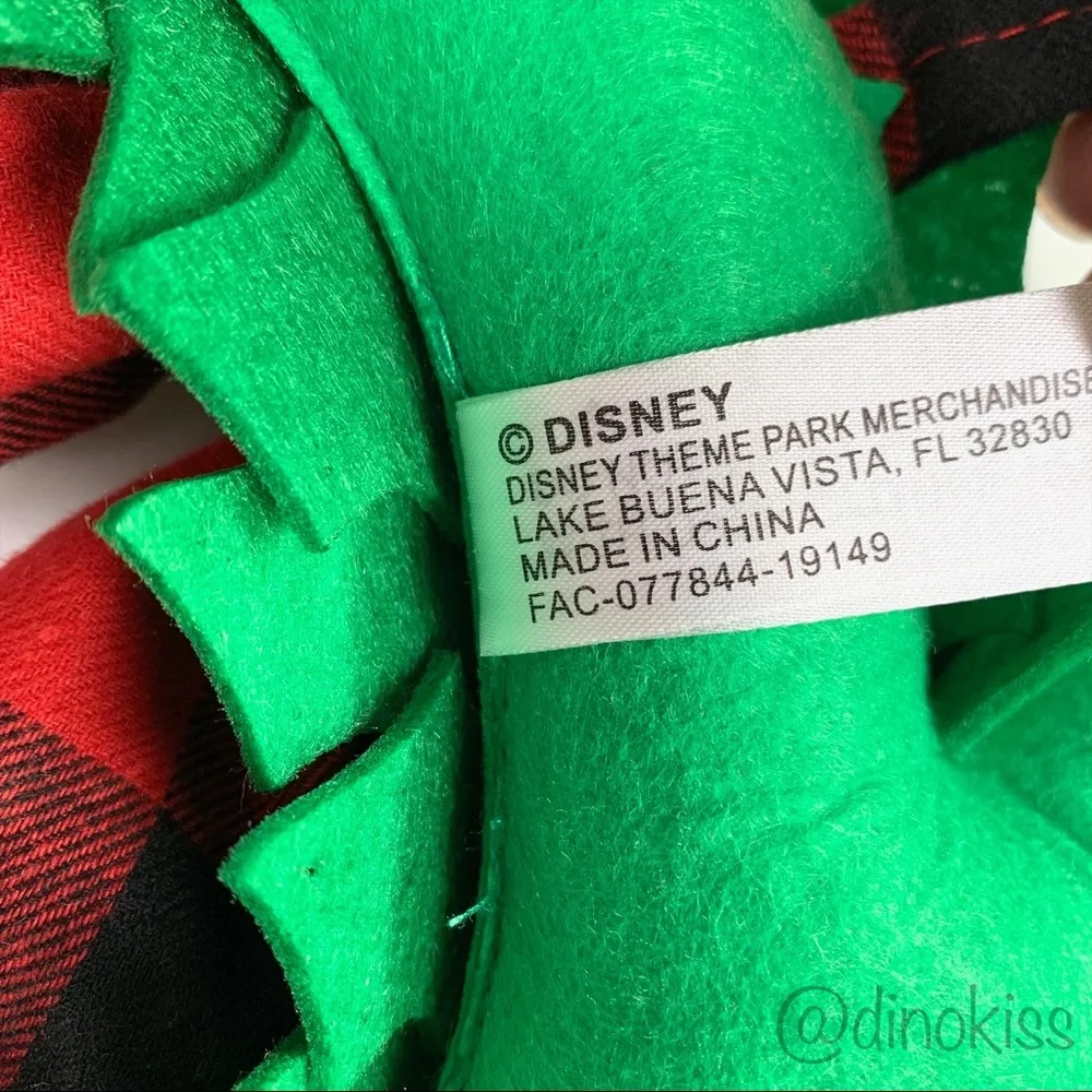 DISNEY PARKS Mickey Mouse Icon Christmas Wreath